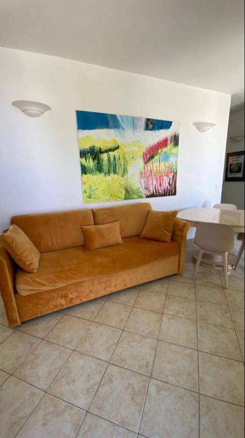 Casa Vacanze Torre Dell Orso Piazza 100M Dal Mare Torre dell'Orso Bagian luar foto